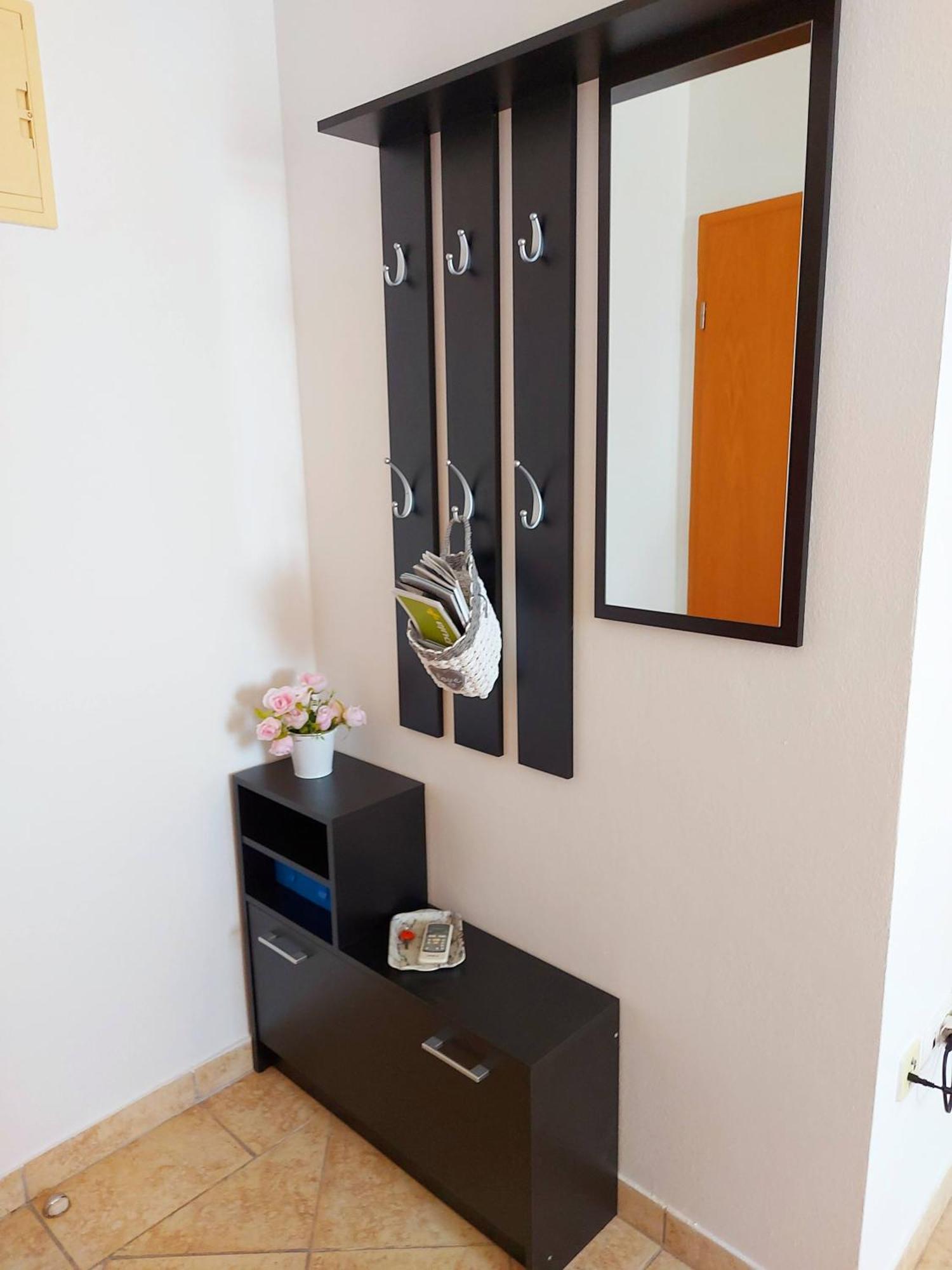 Apartment Sole